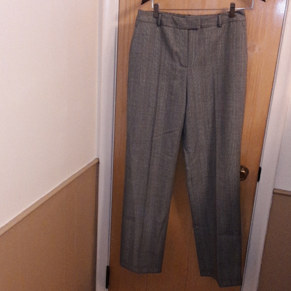Harve Benard Gray Plaid Dress Pants